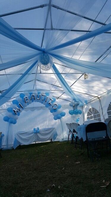 Decoración azul para bautizo